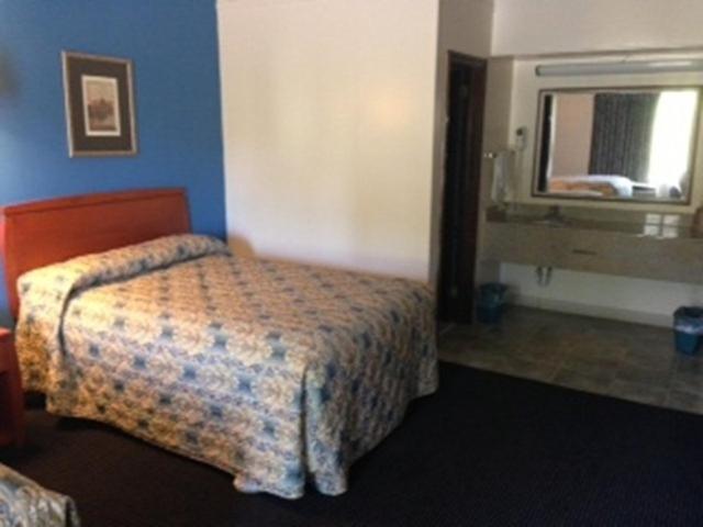 Budget Inn - Madison Quarto foto